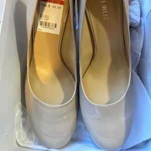 Nine West Ambitious Pump